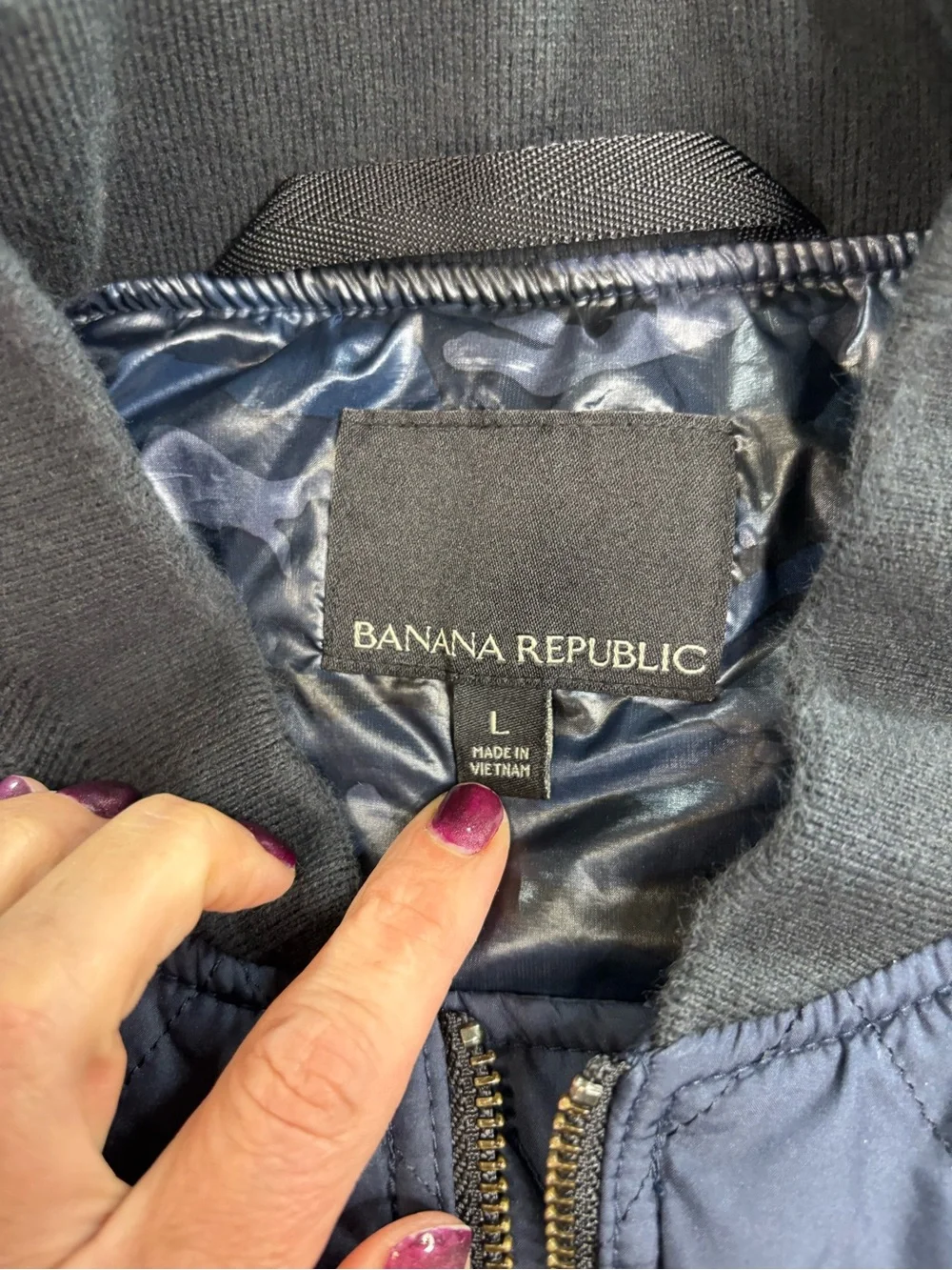 Banana Republic BR+ Tailoring Performance Quilted Vest Mens L Navy Water Resista